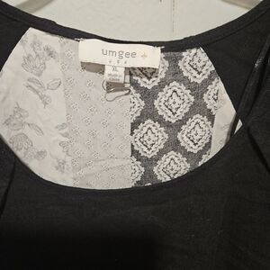 Umgee Women's Black Top With Fringe Sleeves